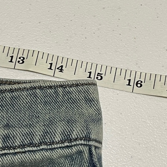 Pretty Little Thing Sz 6 Tall Vintage Wash High Waist Seam Detail 9.5” Leg Jeans - Picture 10 of 12